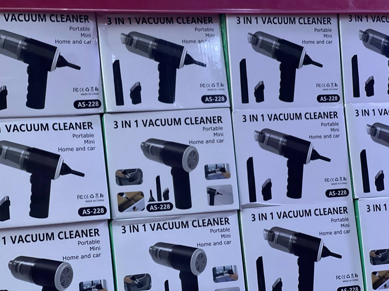 Aspirateur Portable Sans Fil 3-en-1 (Aspiration, Soufflage, Gonflage)