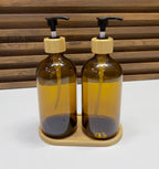 Set 2 Distributeurs de Savon en Verre 500ml (Marron Ambré) avec Plateau Bambou - Flacon Pompe Rechargeable pour Shampooing, Savon Mains & Vaisselle | Cuisine & Salle de Bain